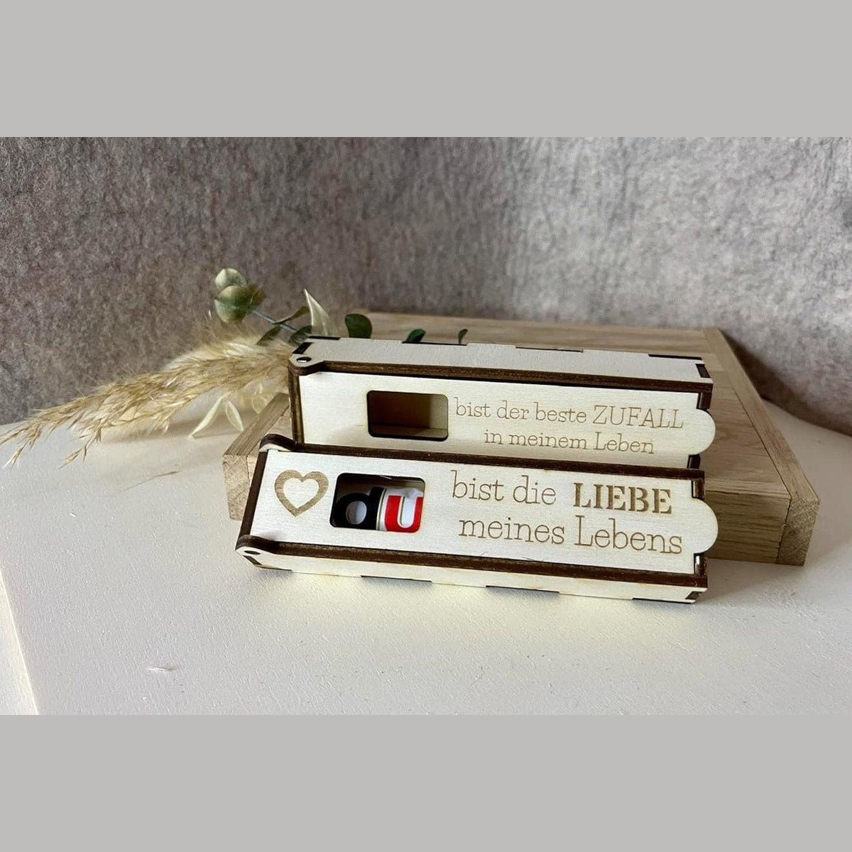 Schokoriegel Case mit Liebesbotschaft "Du bist die Liebe meines Lebens" Schokoriegelbox Das Glückswerk