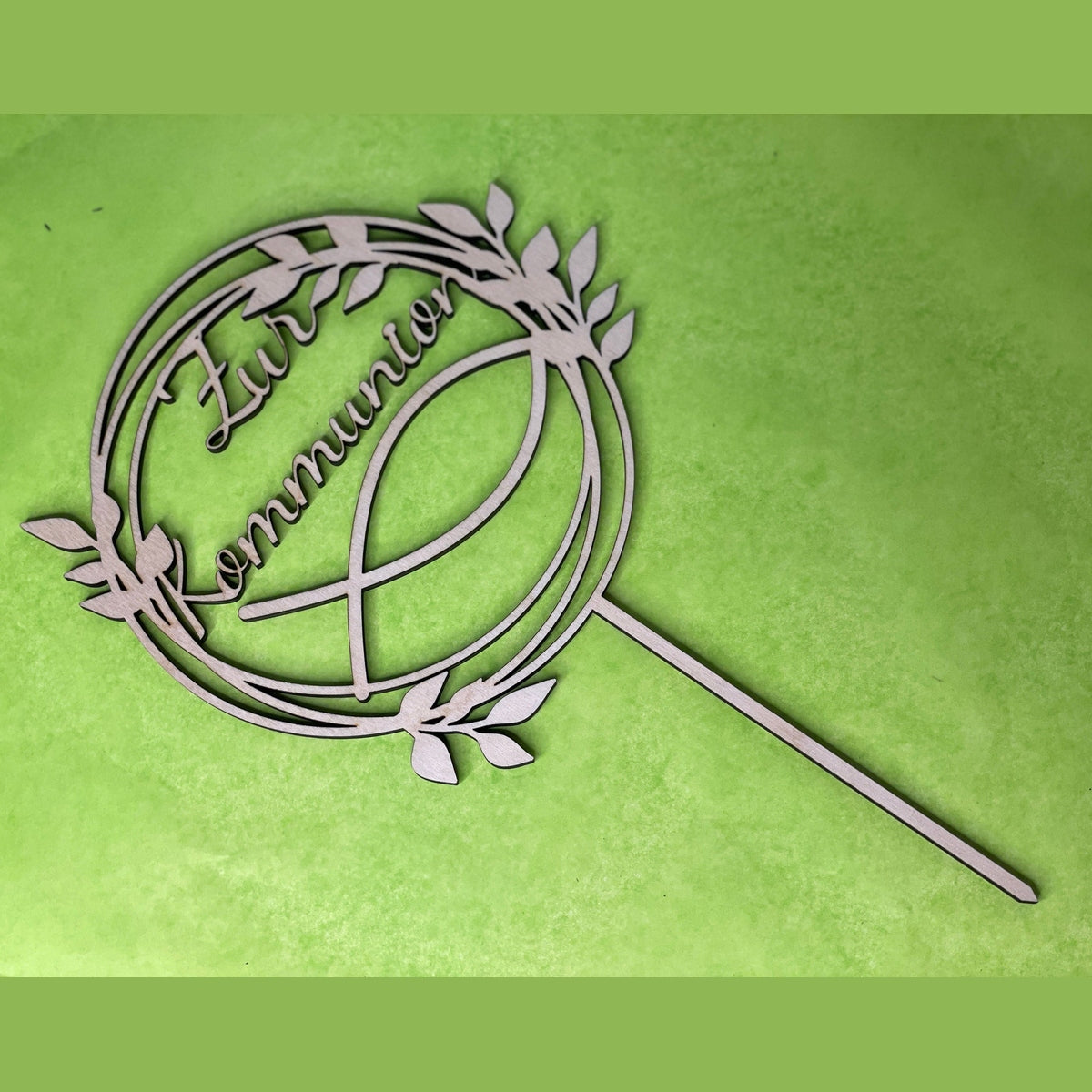 Cake topper zur Kommunion aus Holz als Tortendekoration cake Topper Das Glückswerk