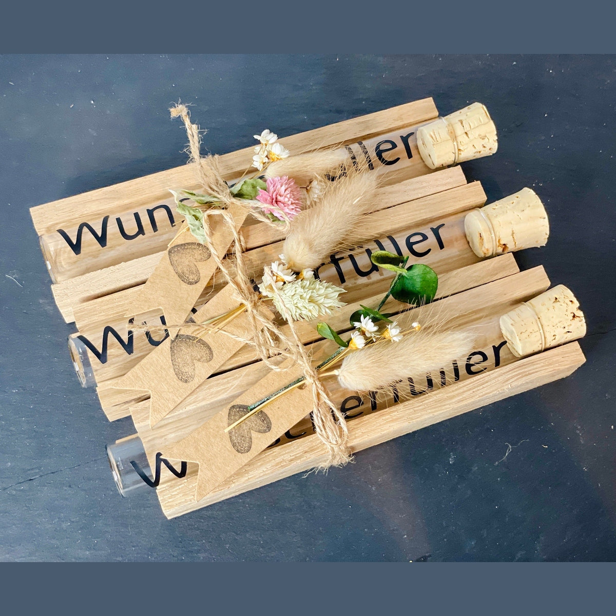 Geschenkset mit Reagenzglas-Wunscherfüller – Persönliche Wunschgläser für besondere Anlässe Wunscherfüller Das Glückswerk