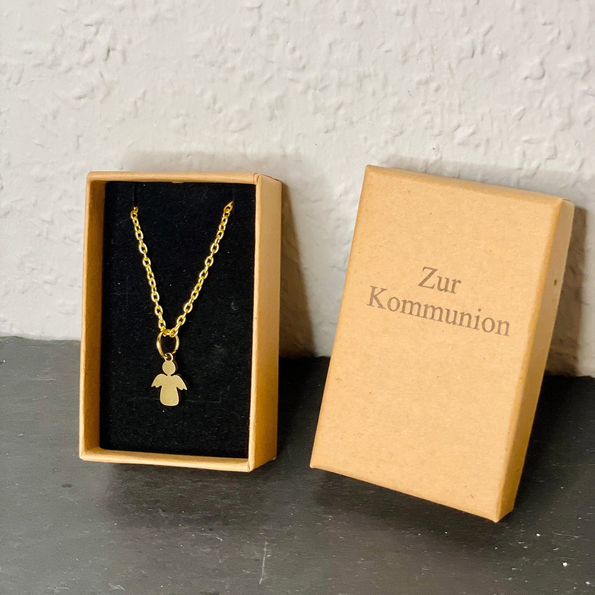 Halskette >> goldener Engel << im Schmuckkästchen mit Wunschgravur Kette Das Glückswerk
