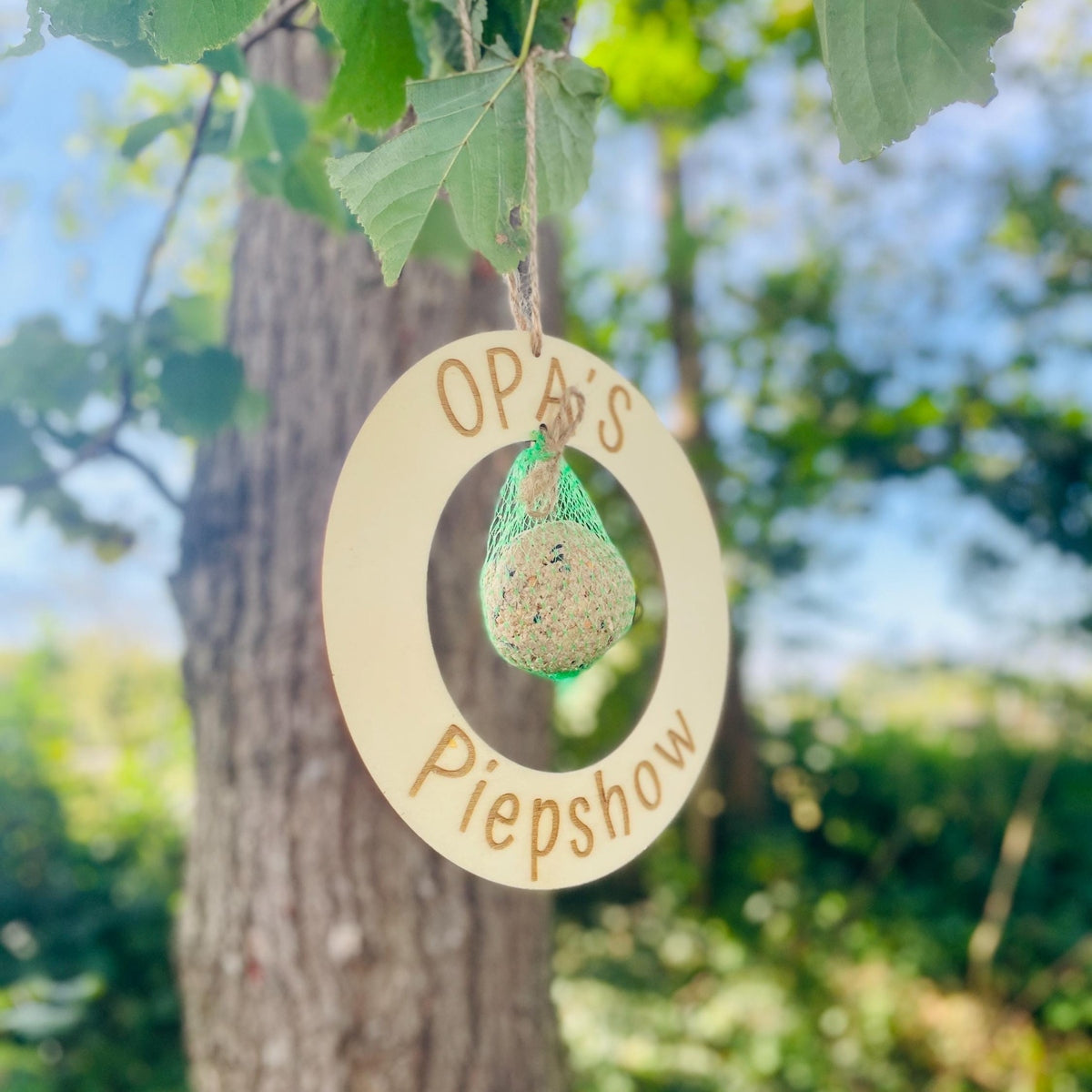 Opas Piepshow lustige Geschenkidee für Opa Papa Enkel Vogelhaus Vogelfutter Meisenknödel 20cm Gartendeko Das Glückswerk