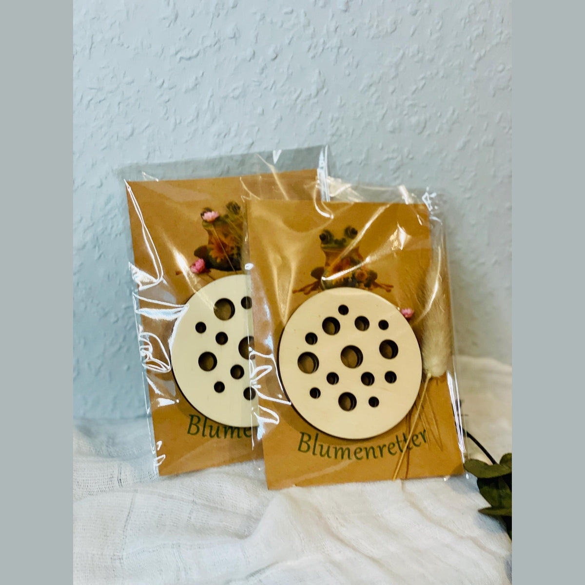 Blumenretter naturbelassen aus Holz nett verpackt passend für Glück Gläser Blumenretter Das Glückswerk