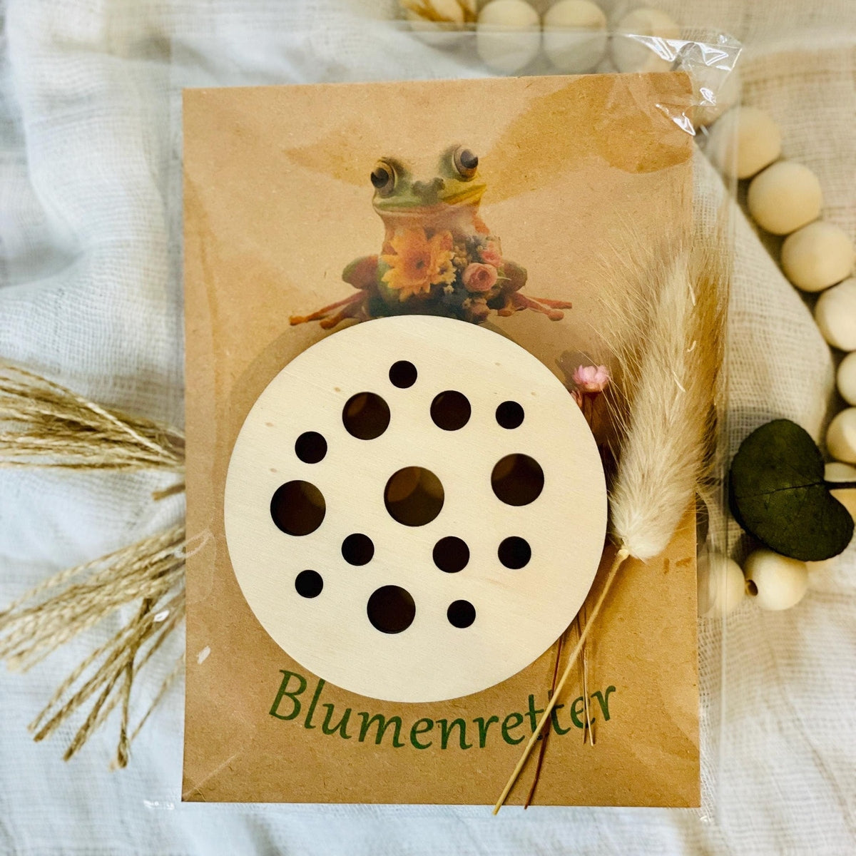 Blumenretter naturbelassen aus Holz nett verpackt passend für Glück Gläser Blumenretter Das Glückswerk