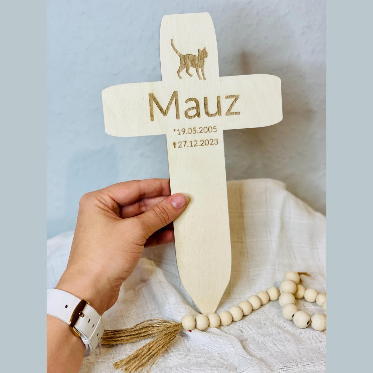 Trauerkreuz für Haustierbestattung – Persönliches Gedenkzeichen für Katze, Hund & Tier Kreuz Das Glückswerk