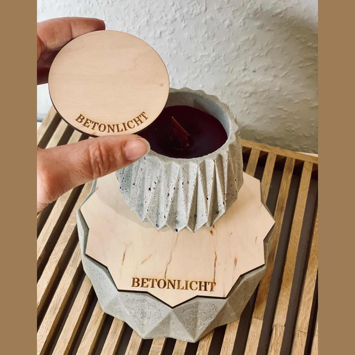 Betonkerze-Rustikale edele Kerze zum verschenken indoor-kerze mit holzdocht - Kerzenfresser Betonkerze Das Glückswerk