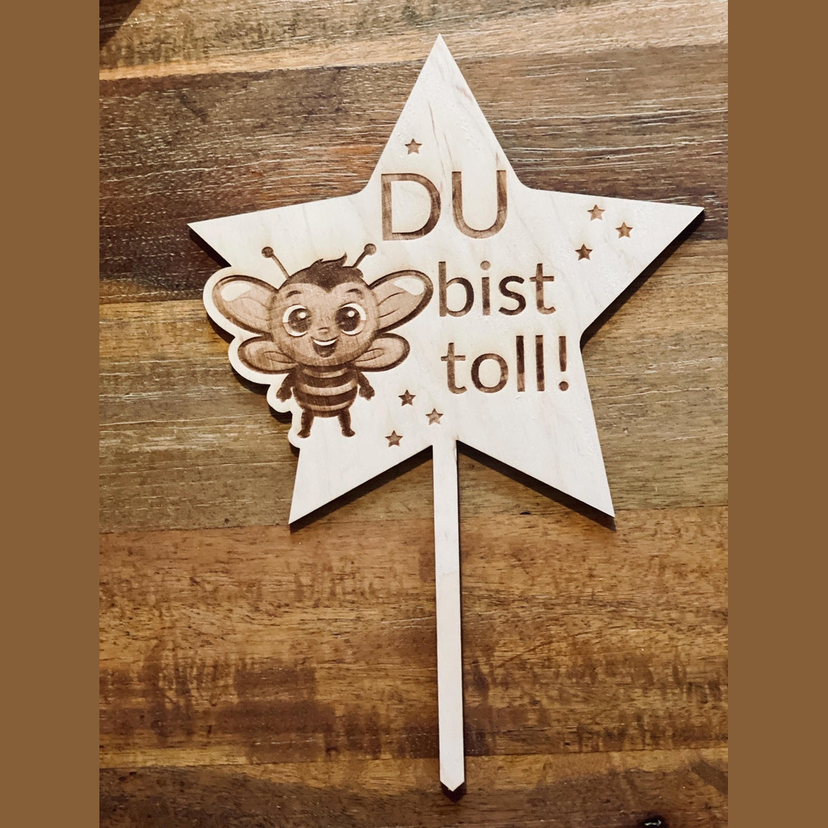 Cake Topper für die Geburtstorte für Kinder – Wunsch-Tier in Sternform mit „Du bist toll“ cake Topper Das Glückswerk