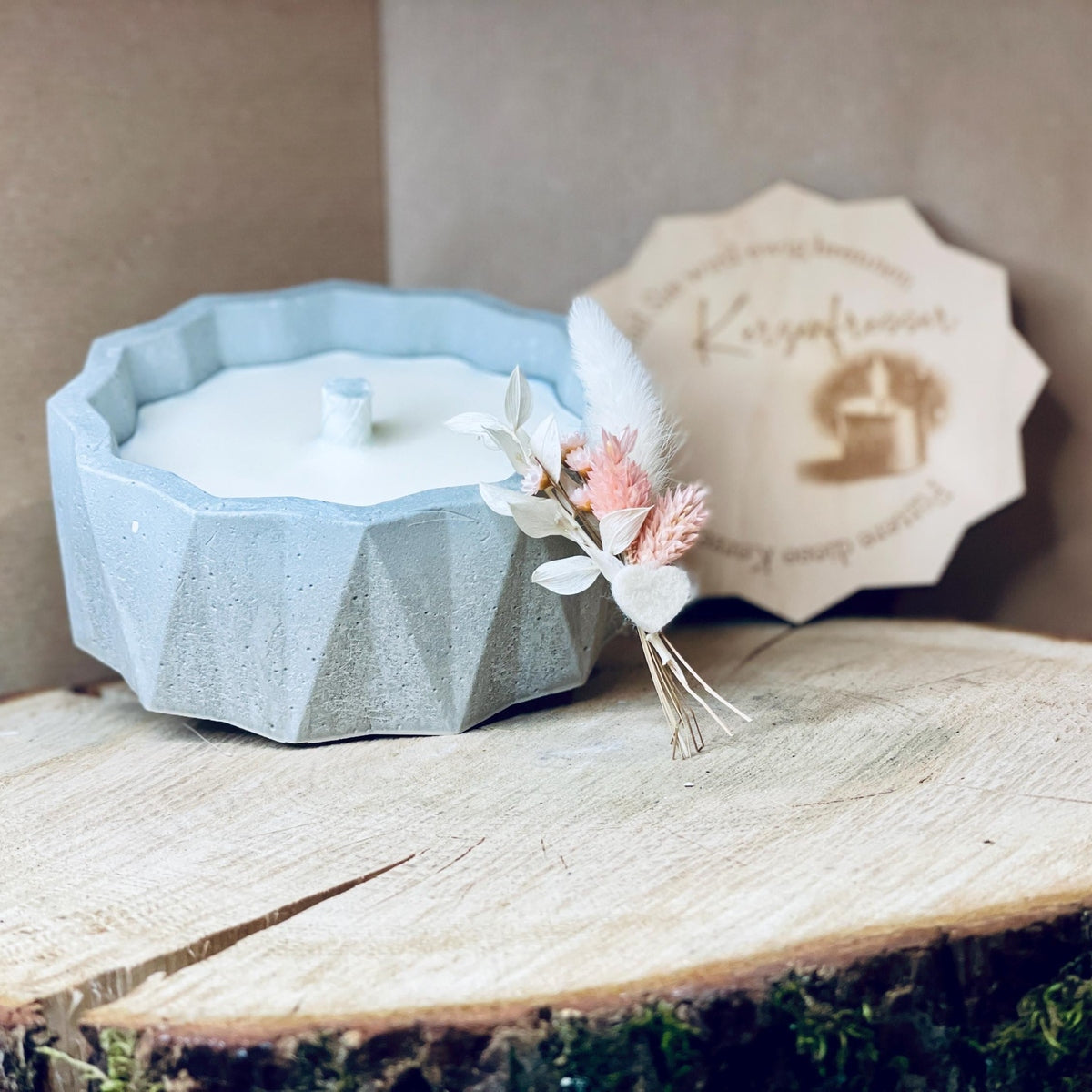 Betonkerze Kerzenfresser-Rustikale Kerze zum verschenken handmade Outdoor-kerze für Garten und Camping, Creme weiß Sojawachs Betonkerze Das Glückswerk