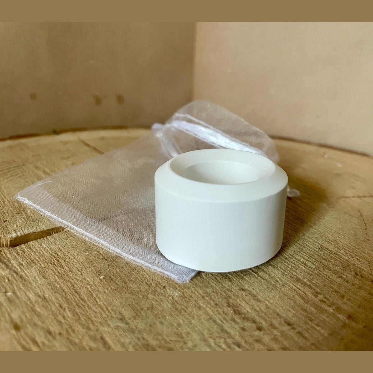 Abschiedsgeschenk Erzieher*in – „Danke für die kunterbunte Zeit“ mit Kerze & Reagenzglas mit weißem Kerzenständer (aus Resin) Geschenkset Das Glückswerk