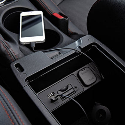 Mazda CX-30 DM 2019 Selbstaufwickelndes Lade- und Sync-Kabel mit Lightning®-Connector 4100-78-334 Selbstaufwickelndes Lade- und Sync-Kabel mit Lightning®-Connector Mazda