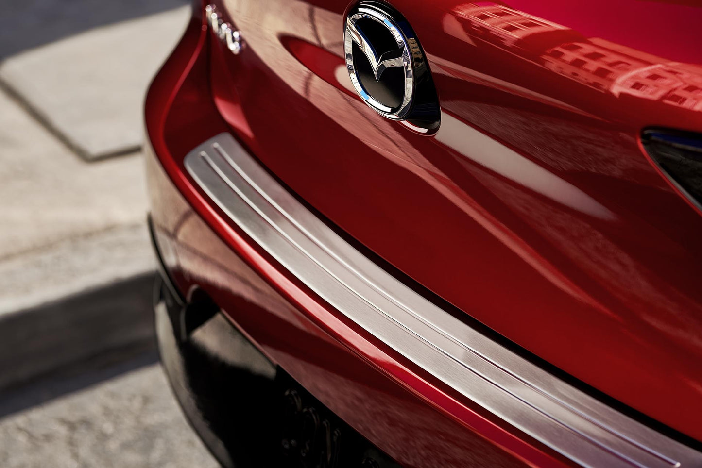Mazda 3 BP ab 2018 Trittschutzleiste für den hinteren Stoßfänger BDEN-V4-080A Trittschutzleiste für den hinteren Stoßfänger Mazda