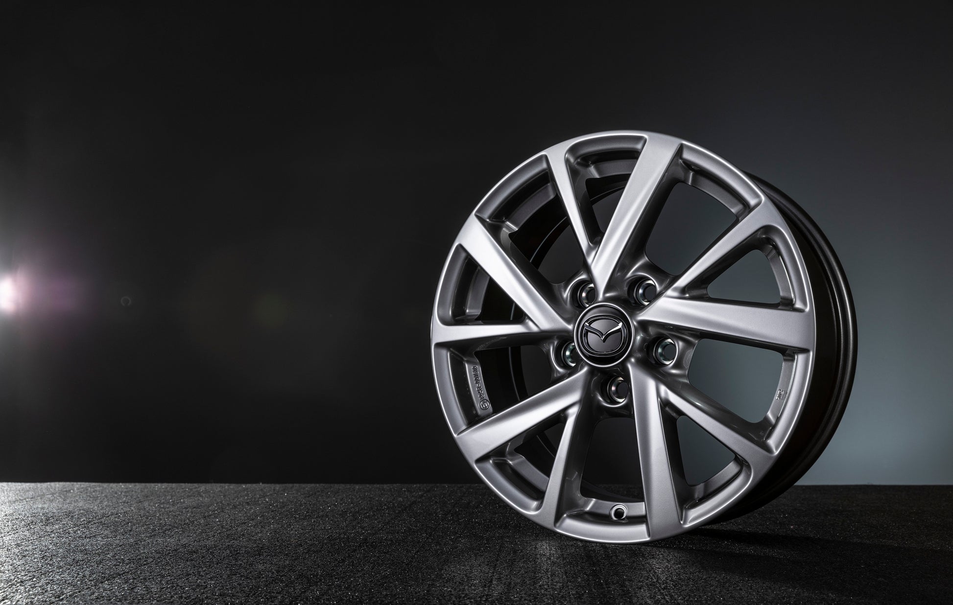 Mazda CX-30 DM 2019 Leichtmetallfelge 16" BDMC-V3-810B Leichtmetallfelge 16" Mazda