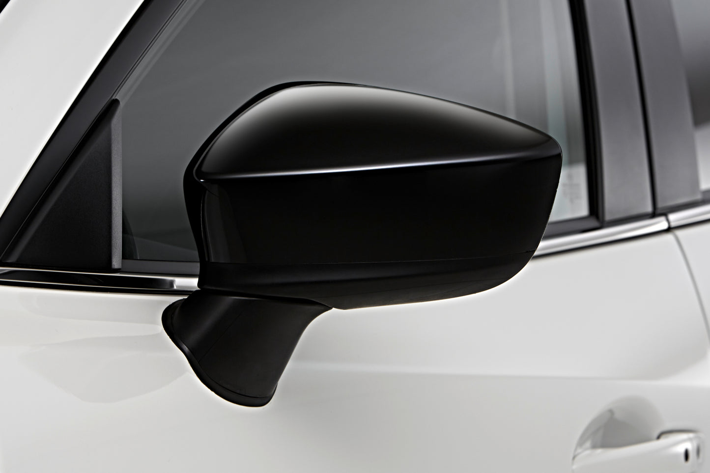 Mazda 3 BM 2013-2019 Außenspiegelverkleidung BHR1-V3-650 -PZ Außenspiegelverkleidung Mazda