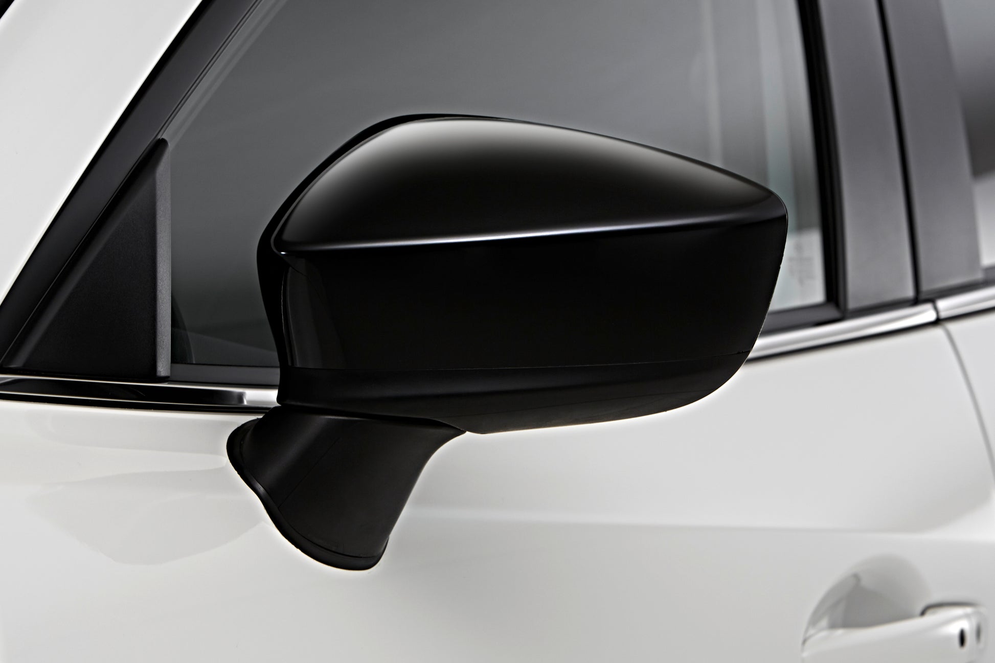 Mazda 3 BM 2013-2019 Außenspiegelverkleidung BHR1-V3-650 -PZ Außenspiegelverkleidung Mazda