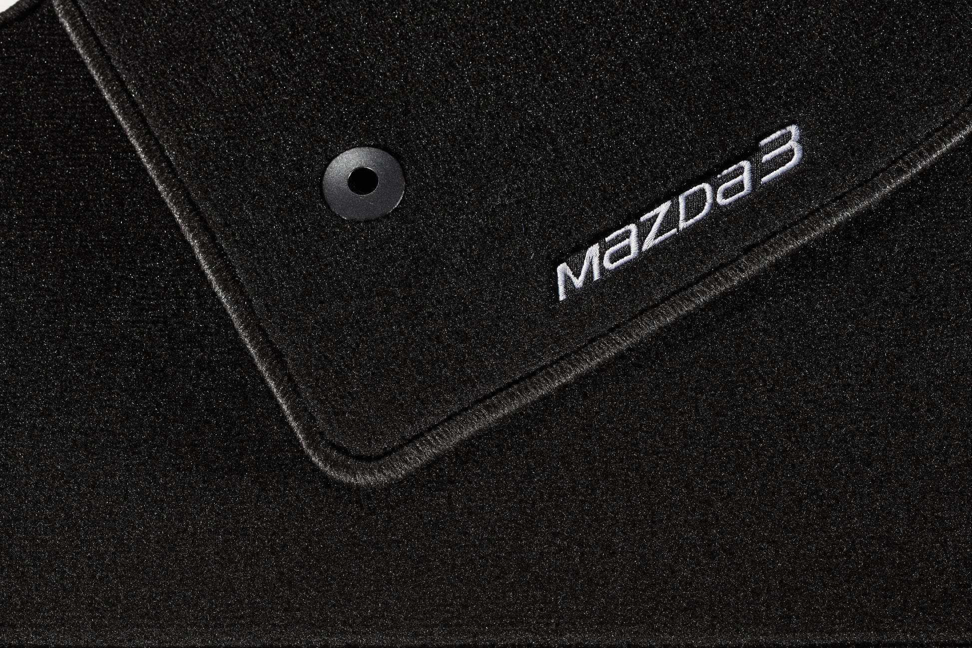Mazda 3 BN 2016-2019 Textilfußmattensatz "Luxury" BJD9-V0-320A Textilfußmattensatz "Luxury" Mazda
