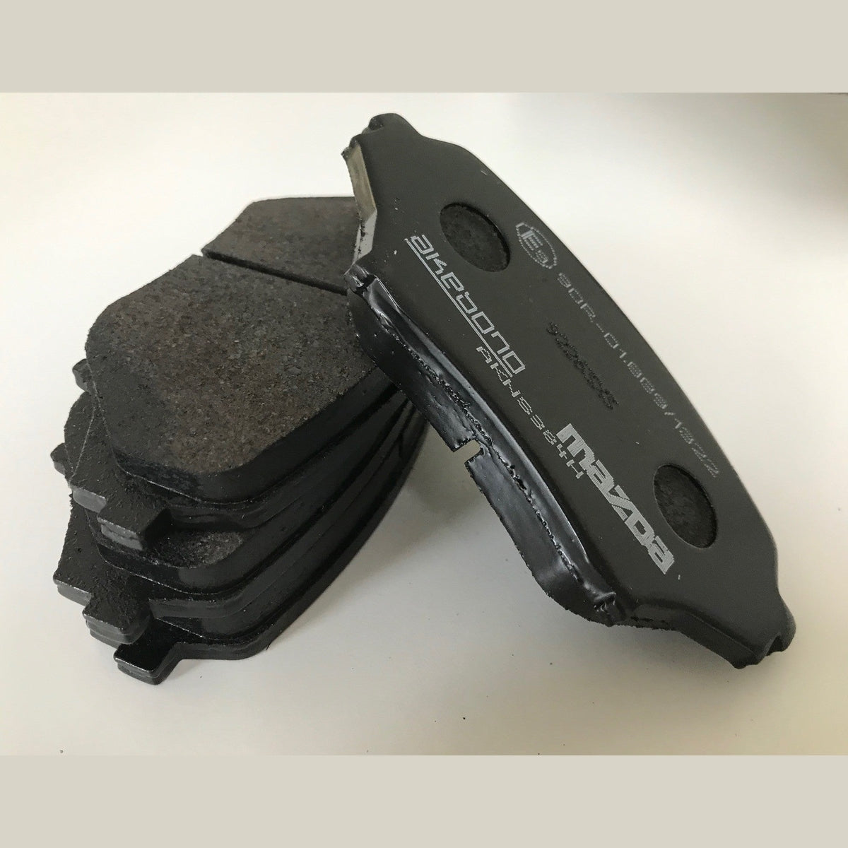 Mazda CX-5 KF ab 2017 Bremsbeläge hinten KAY0-26-48ZA Wartung Mazda