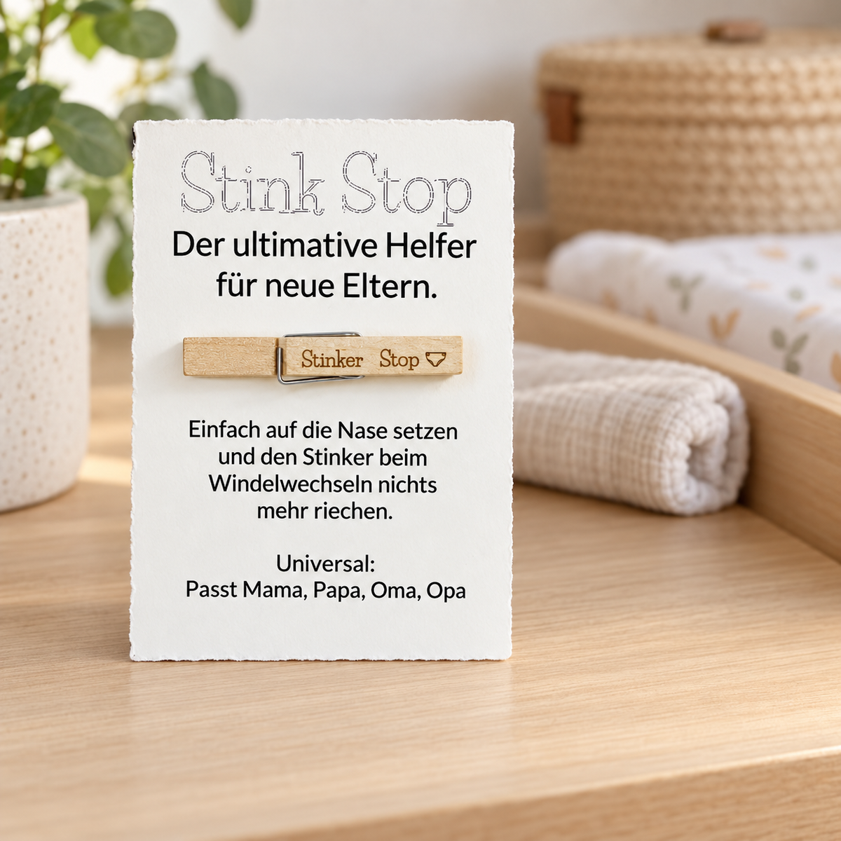 Stink Stop Wäscheklammer weiß, humorvolles Geschenk zur Geburt, Windelwechsel Gag für Eltern