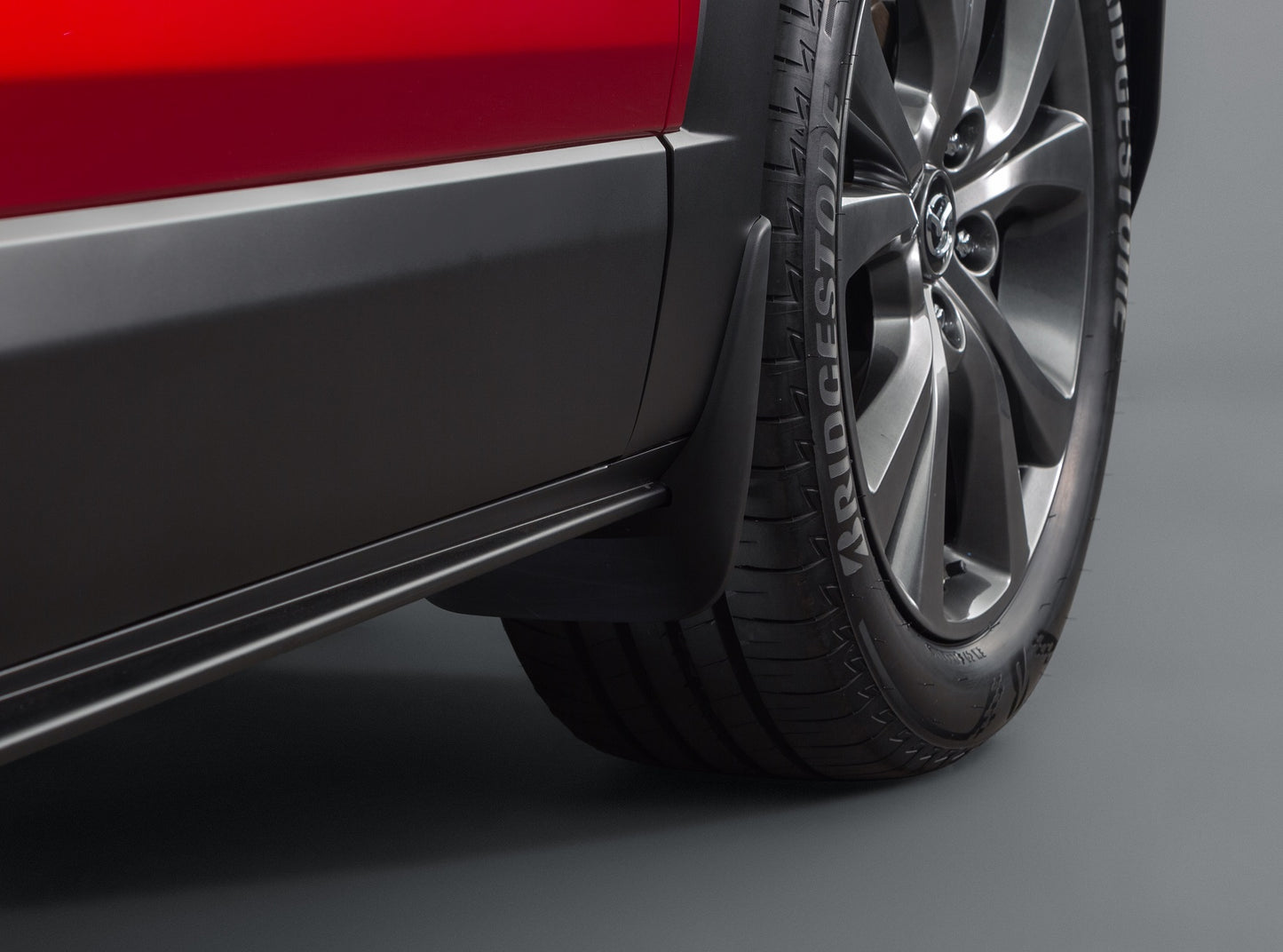 Mazda CX-30 DM 2019 Schmutzfängersatz für vorne DFR5-V3-450 Schmutzfängersatz für vorne Mazda