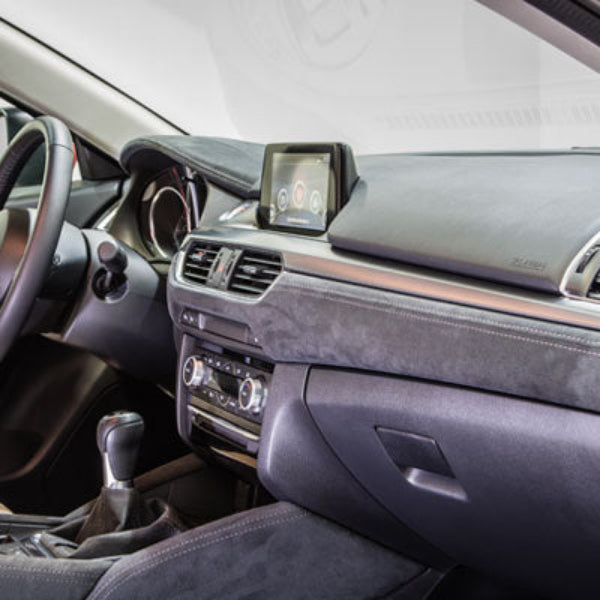 Mazda 6 GL 2016-2018 Interieurleiste aus Alcantara GMD9-V1-170 Interieurleiste aus Alcantara Mazda