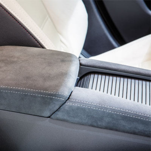 Mazda 6 GL 2016-2018 Mittelkonsole aus Alcantara GMK6-V0-490 Mittelkonsole aus Alcantara Mazda
