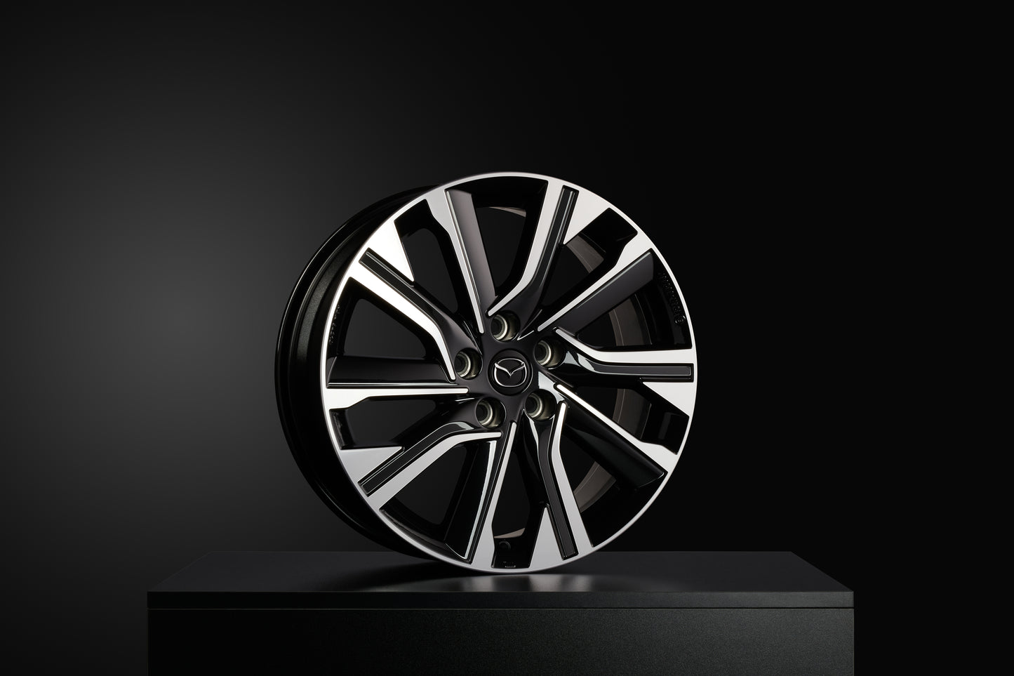 Mazda CX-60 KH ab 2022 Leichtmetallfelge 18" KSR4-V3-810 -BL Leichtmetallfelge 18" Mazda