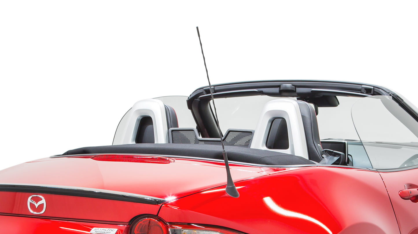 Mazda MX-5 NE 2023 Designbügelverkleidungen NA1R-V1-690 Designbügelverkleidungen Mazda