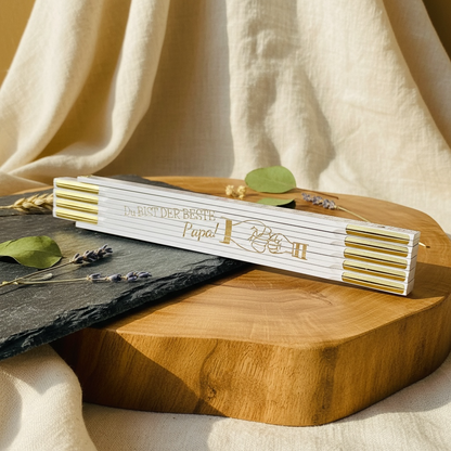 Zollstock mit Wuschgravur als Geschenk für Papa oder Opa Zollstock Das Glückswerk