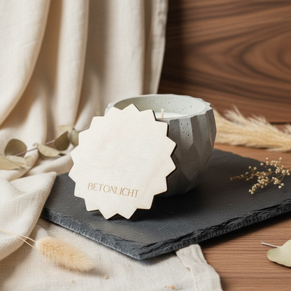 Edele eckige handmade Betonkerze „Betonlicht“ – langlebige Dekokerze mit Gravur, Dauerdocht für stimmungsvolles Licht Betonkerze Das Glückswerk