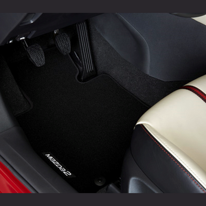Mazda 2 DJ ab 2023 Textilfußmattensatz "Standard" DADT-V0-320 Textilfußmattensatz "Standard" Mazda