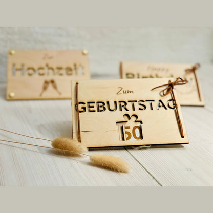 Geldgeschenk Karte zum Geburtstag aus Holz mit Lederband Geschenkkarte Das Glückswerk