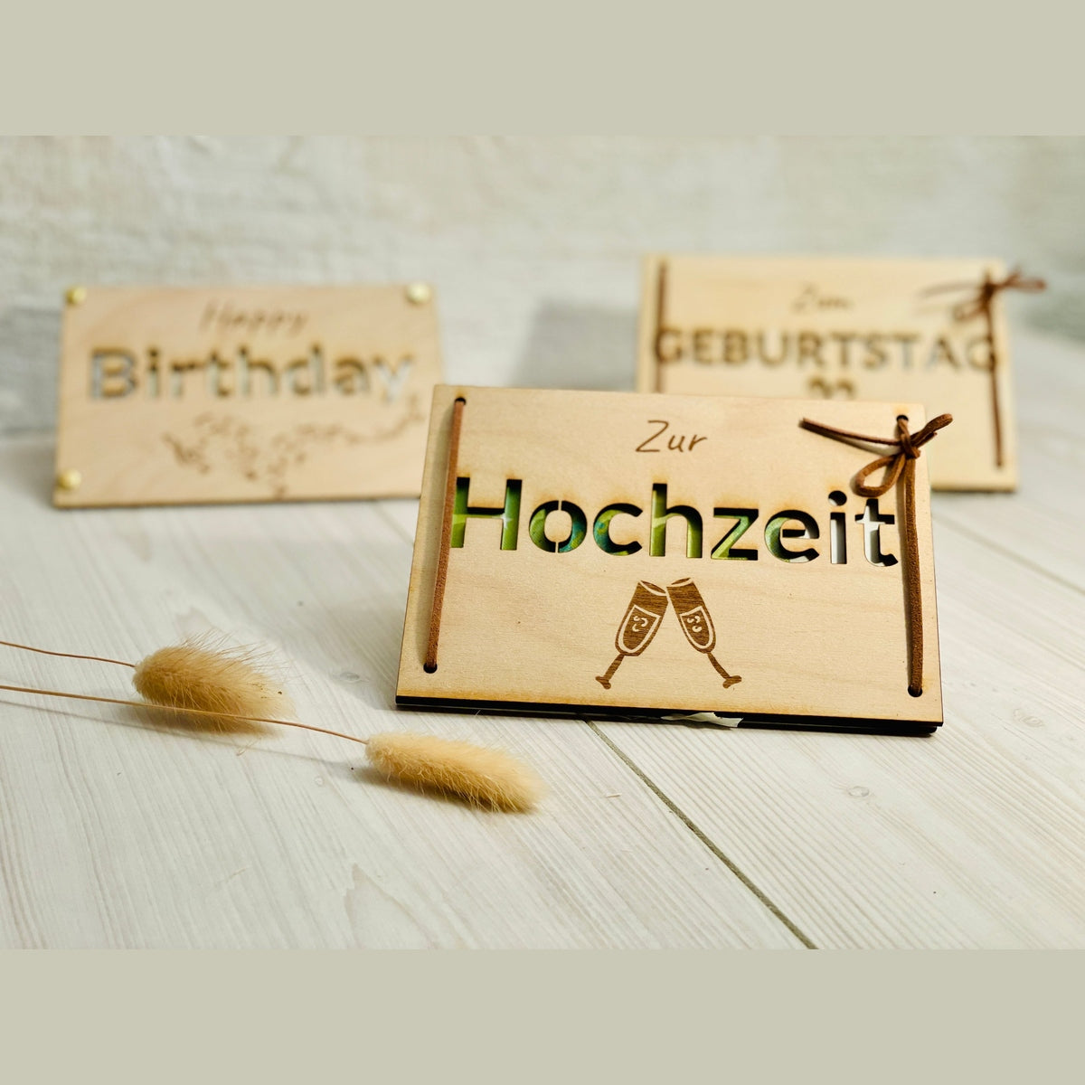 Geschenk Karte Geldgeschenk Hochzeit Taufe Geburtstag individualisiert Holz Lederband Geschenkkarte Das Glückswerk