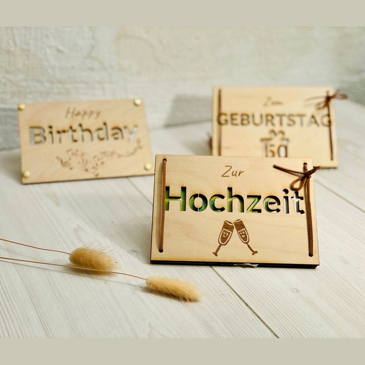 Geschenk Karte Geldgeschenk Hochzeit Taufe Geburtstag individualisiert Holz Lederband Geschenkkarte Das Glückswerk