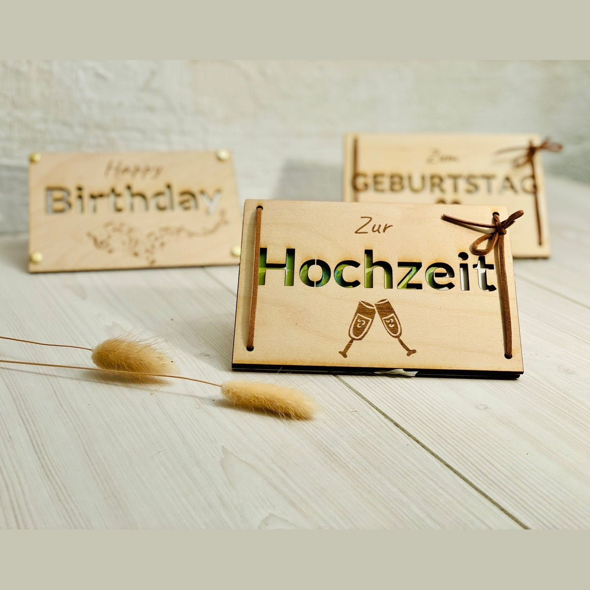Geschenk Karte Geldgeschenk Hochzeit Taufe Geburtstag individualisiert Holz Lederband Geschenkkarte Das Glückswerk