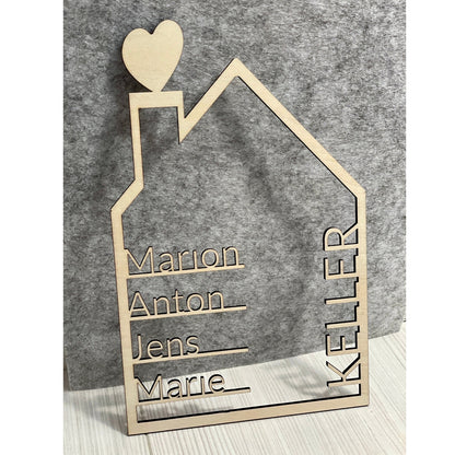 Türkranz Namensschild in Hausform aus Holz, personalisiert Türkranz Das Glückswerk