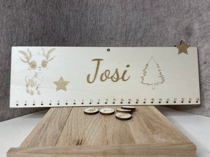 Individualisierter Adventskalender rehntier aus Holz Das Glückswerk