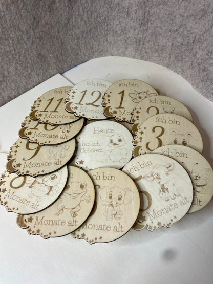 Meilensteinkarten aus Holz für Babys – 13 Stück „Heute bin ich geboren“ & Monate 1–12, Tiermotive, personalisierte Baby-Fotos