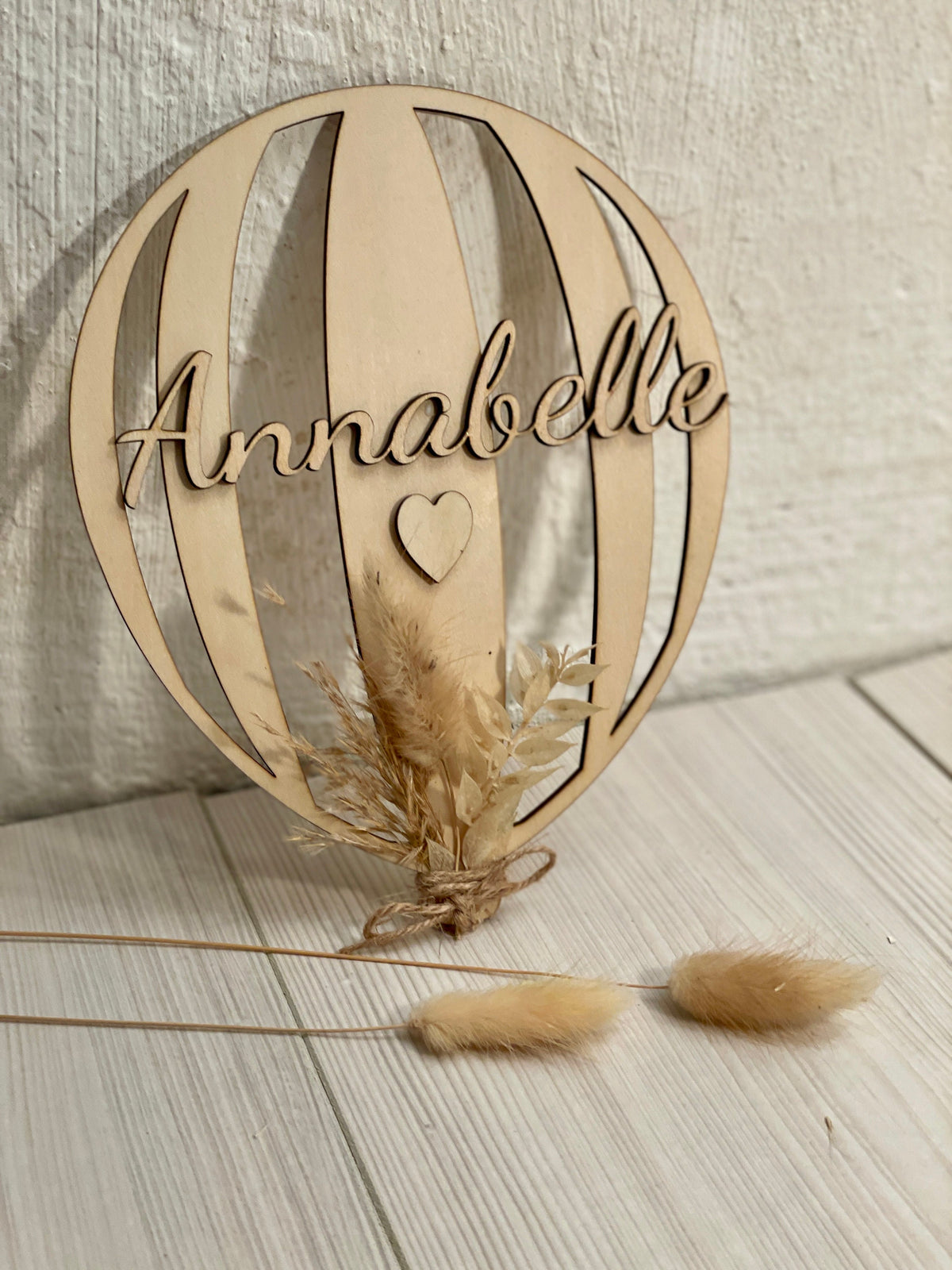 Holzballon personalisiert mit 3D Name und Herz, Geschenk zur Geburt, Kinderzimmer Deko 15-25 cm, DasGlueckswerk, Dekoration, Wreaths, Holz