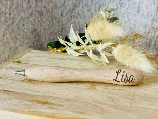 Kugelschreiber aus Holz mit persönlicher Gravur, Geschenkidee zu Hochzeit und Geburtstag