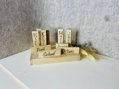 kleine minimalistische Krippe aus Holz Das Glückswerk