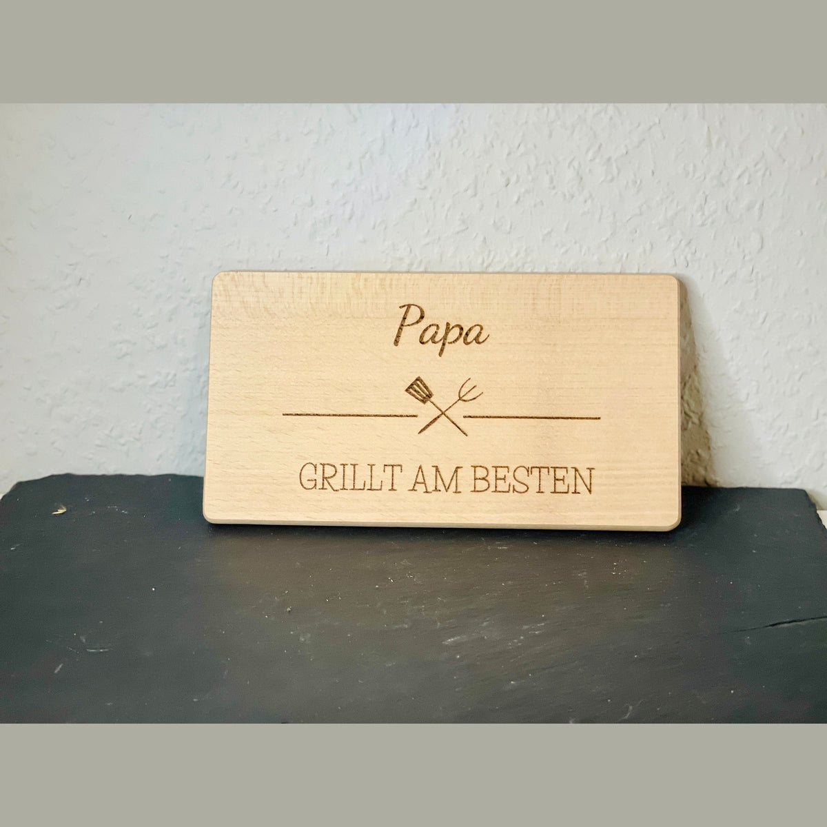 Personalisierte Grillzange mit Gravur – Das perfekte Geschenk für Papa, Opa und den Grillmeister grillzange Das Glückswerk