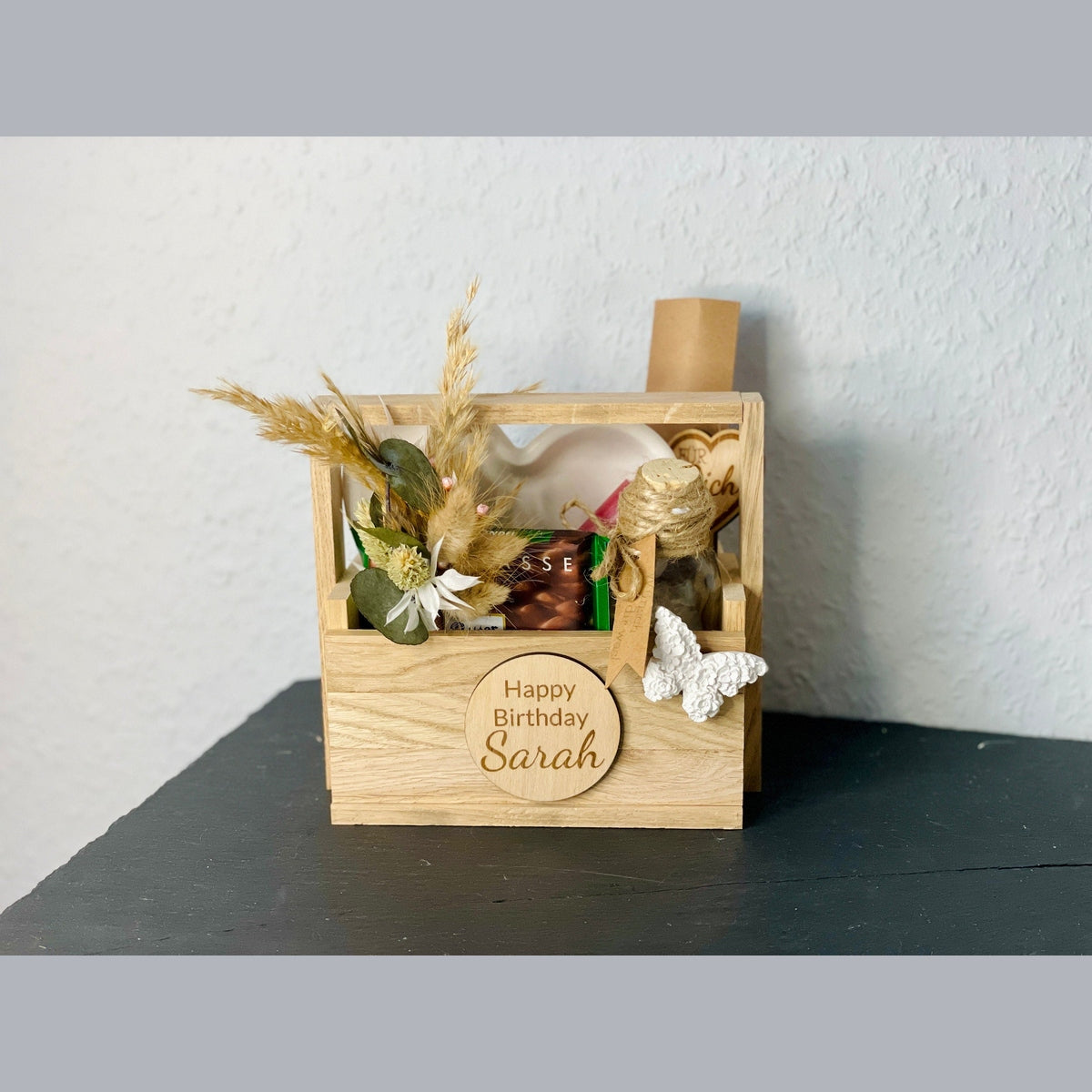 Geschenkkorb individualisierbar aus Holz diy Geschenk Geschenkkorb Das Glückswerk