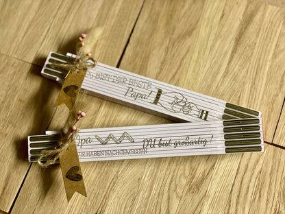 Zollstock mit Wuschgravur als Geschenk für Papa oder Opa