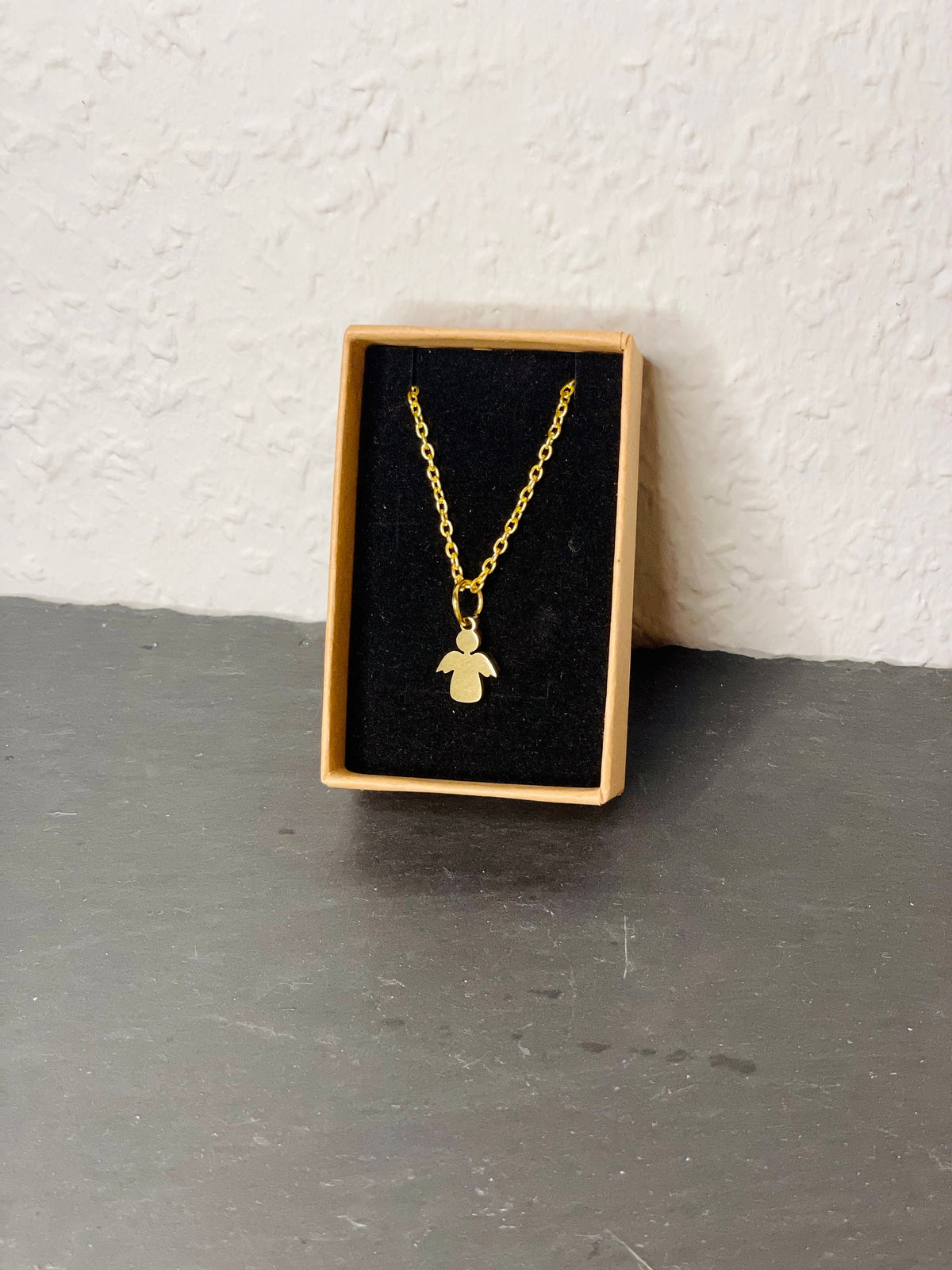 Gravur Schmuck, bedeutungsvolles Geschenk, Schmuck mit Bedeutung, besonderes Andenken