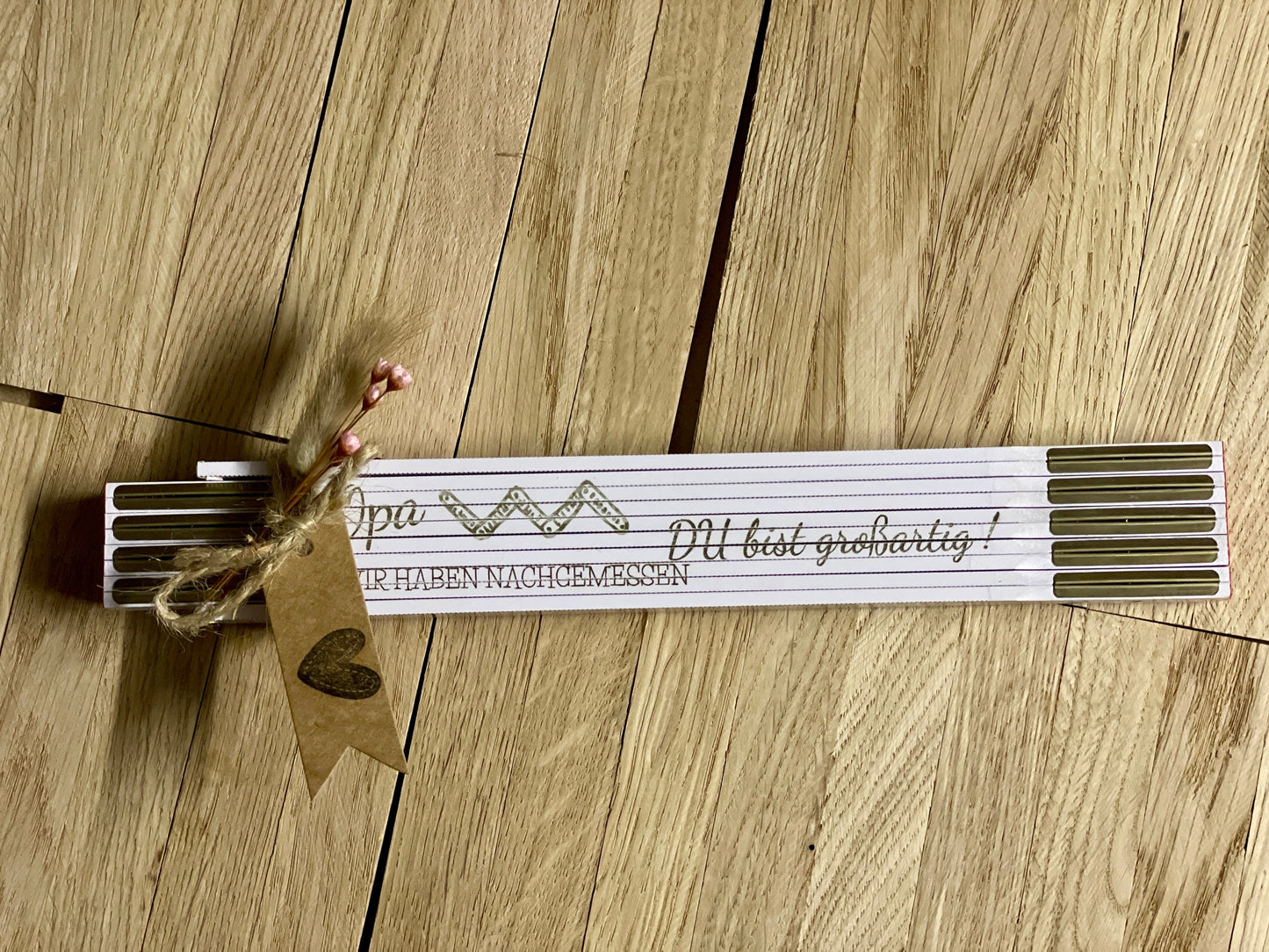 Zollstock mit Wuschgravur als Geschenk für Papa oder Opa