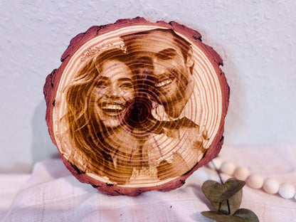 Personalisierte Baumscheibe 16cm mit Fotogravur, Holz Erinnerungsstück, Geschenk Geburtstag Hochzeit, DasGlueckswerk, Hochzeit & Liebe, Gifts For The Couple, Holz