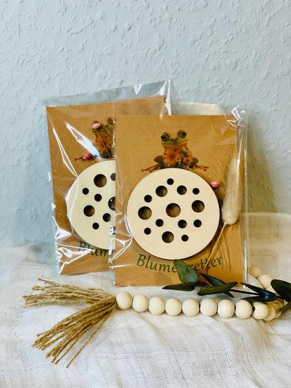 Blumenretter aus Holz, Holz Blumenretter, Blumenfrische, Blumen Geschenkidee, Holz Deko Geschenk, Glücksglas Blumen, Geschenk für Blumenliebhaber, Blumensträuße frisch halten, naturbelassenes Holz