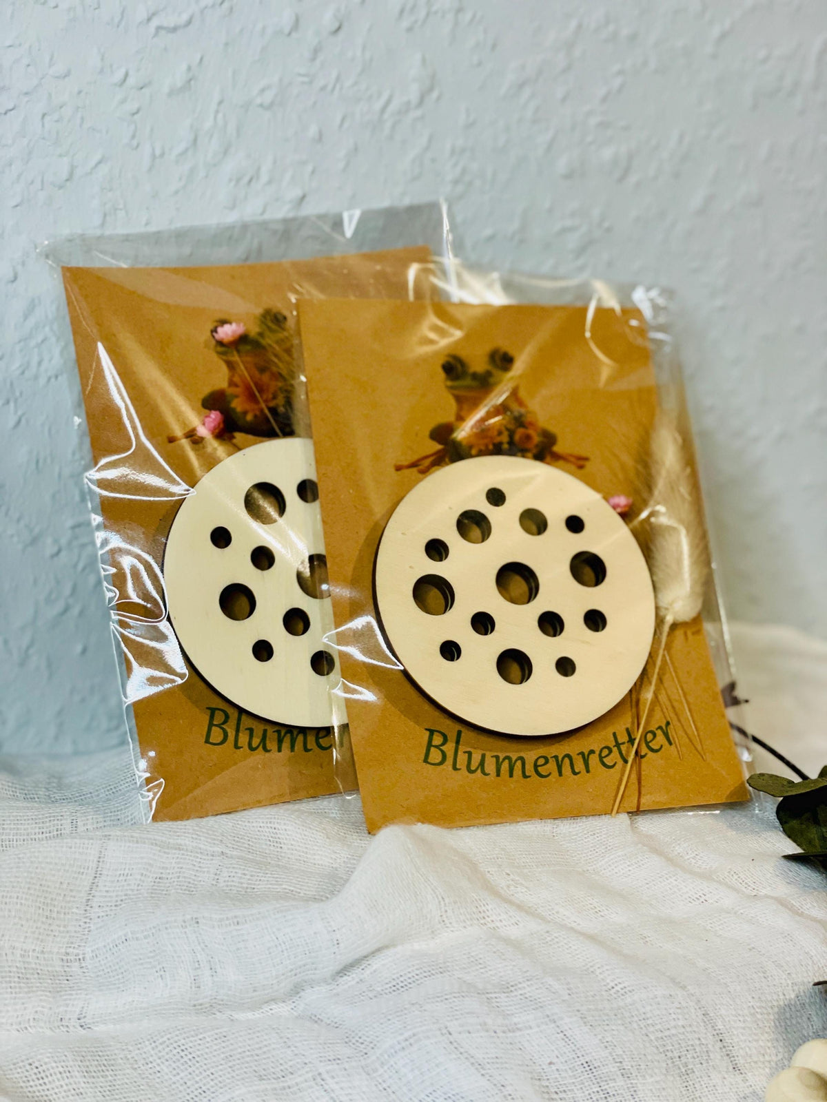 Blumenpflege, Blumenretter für Sträuße, Holz für Blumen, Blumengeschenk, Glücksglas Mitbringsel Geschenk, natürliche Dekoration, rustikale Deko, Blumengeschenk verpackt, Blumenverpackung.