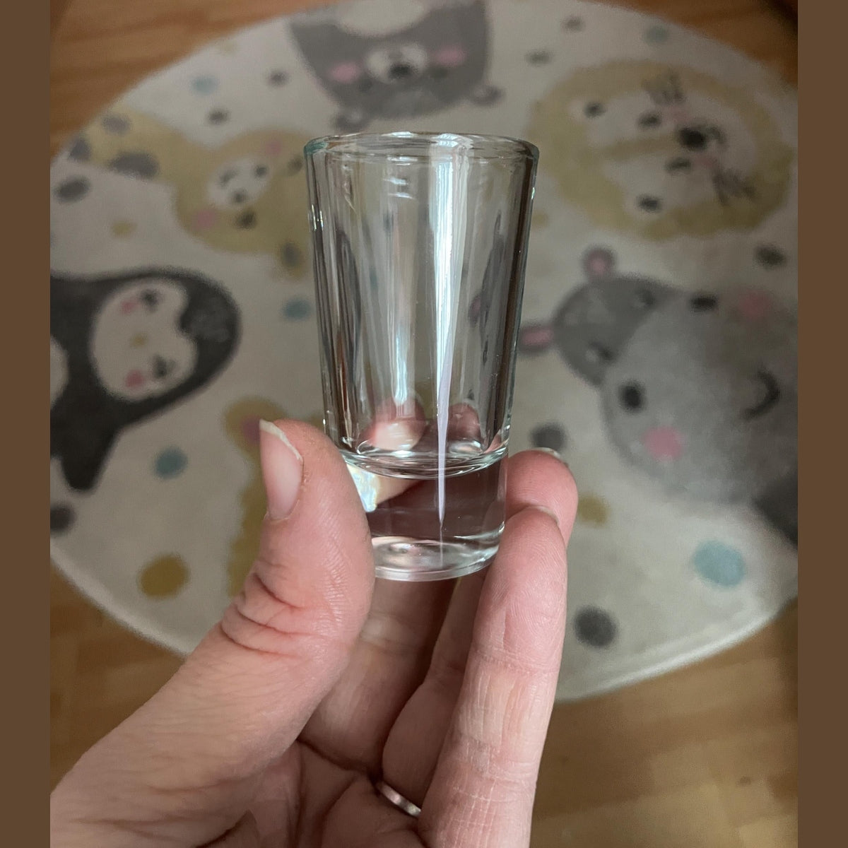 Schapsglas mit Namensgravur Glas Das Glückswerk