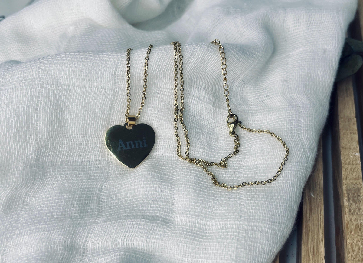 Halskette Herz Gravur, Anhänger Gold Silber Rosegold, im Schmuckkästchen mit Wunschtext, DasGlueckswerk, Personalisierte Geschenk, Charm Necklaces, obsidian