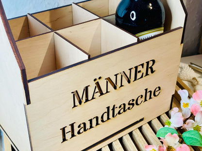 Holz-Bierträger mit Ruhestand-Gravur, Ansicht mit Platz für 6 Bierflaschen