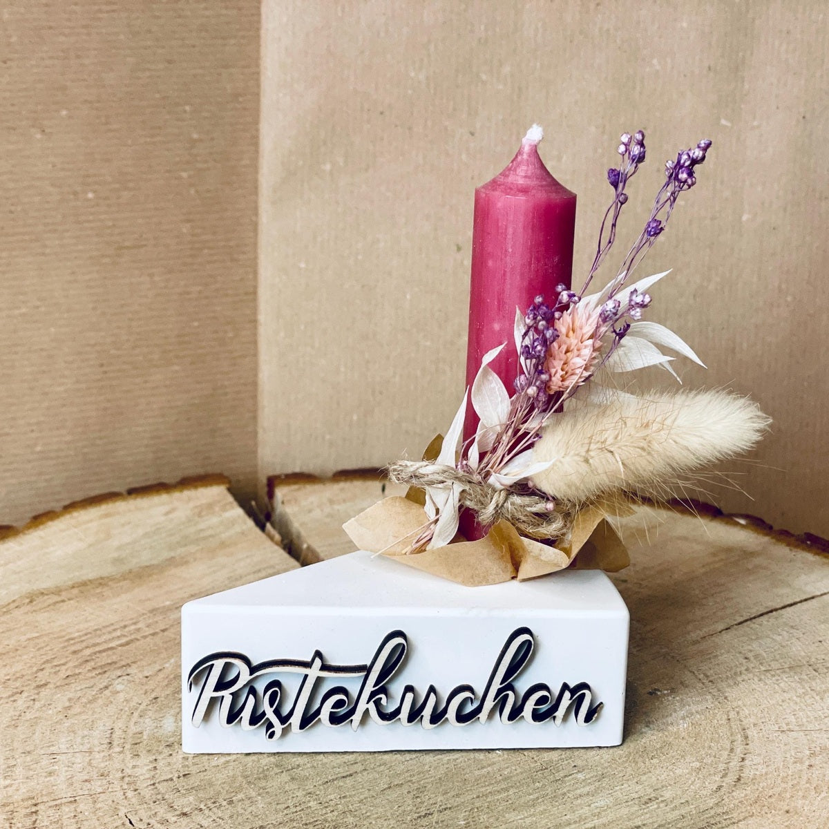 Pustekuchen - Tortenstück mit Holzgravur und Kerze zum Geburtstag Geschenkset Das Glückswerk